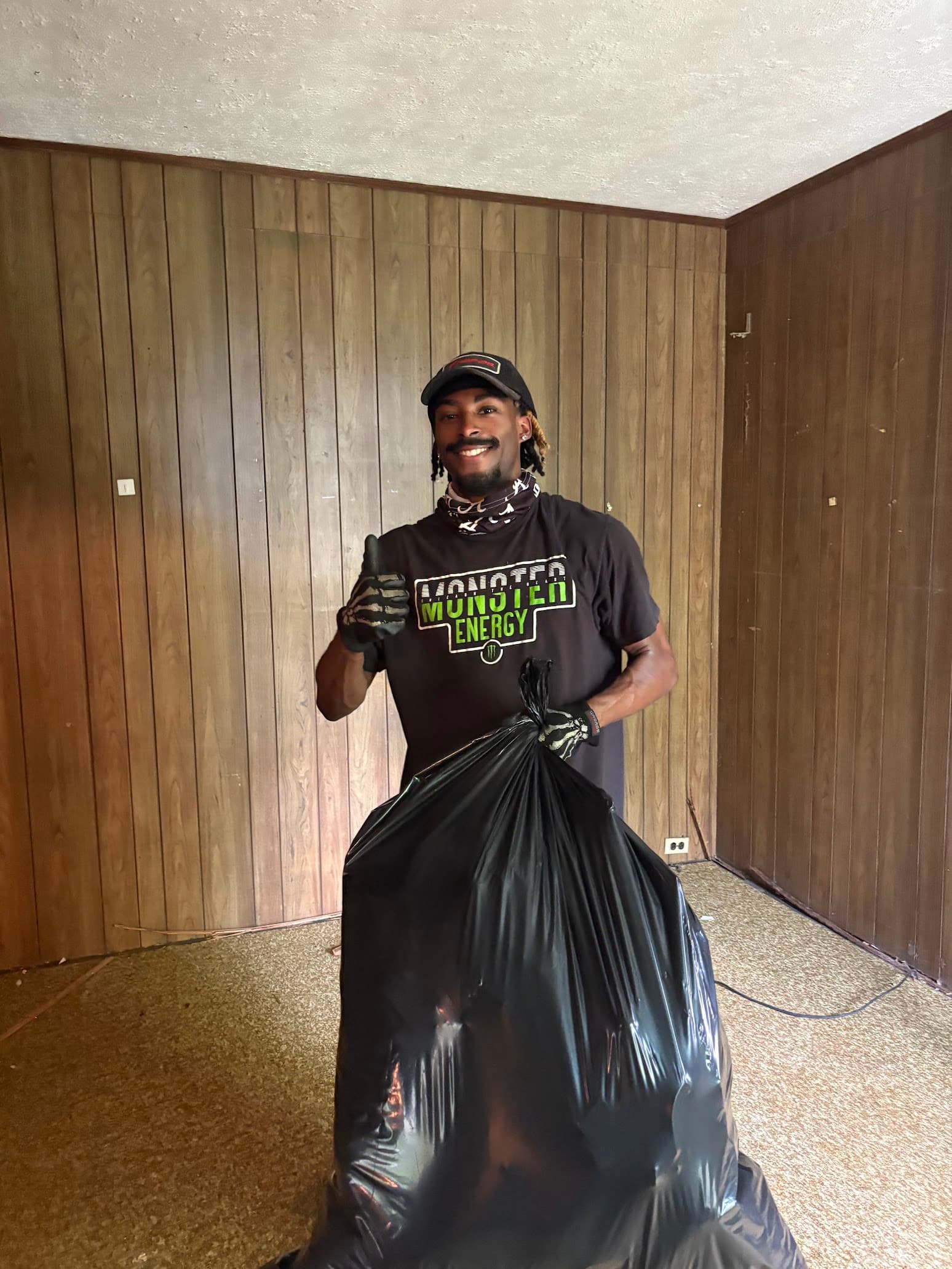 Trash and debris removal job in Tuscaloosa, AL
